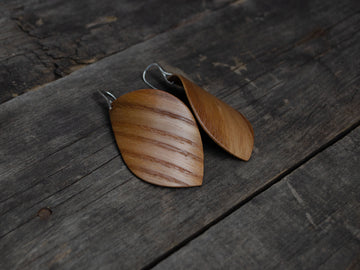 "Leaf". Elm wood earrings