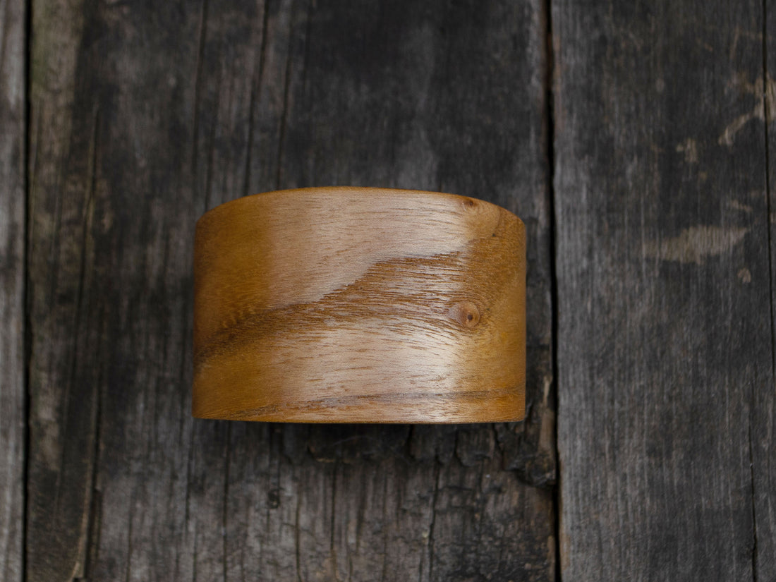 "Partly Cylinder" - Cuff bracelet in Elm Wood