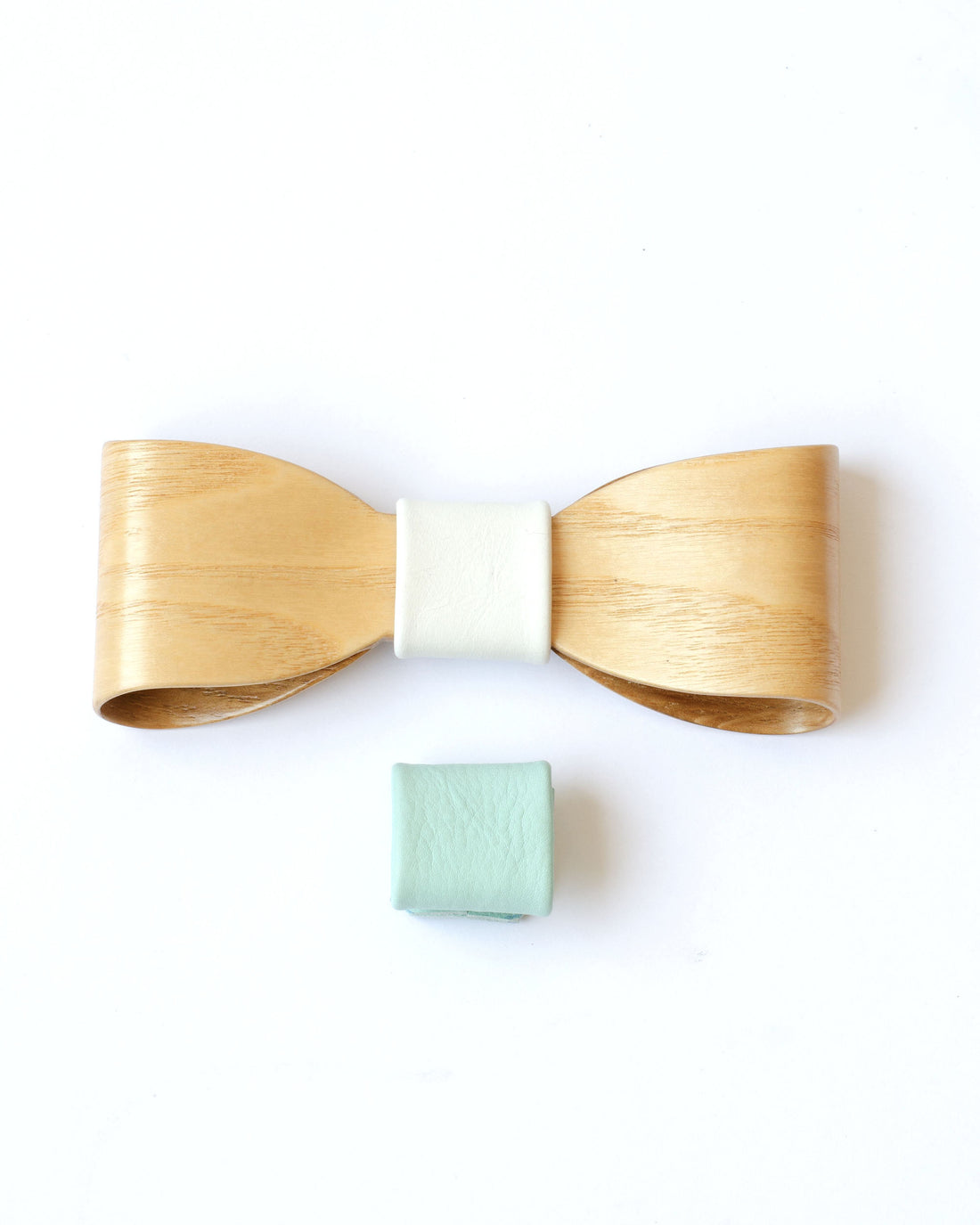 Ash Wood Bowtie