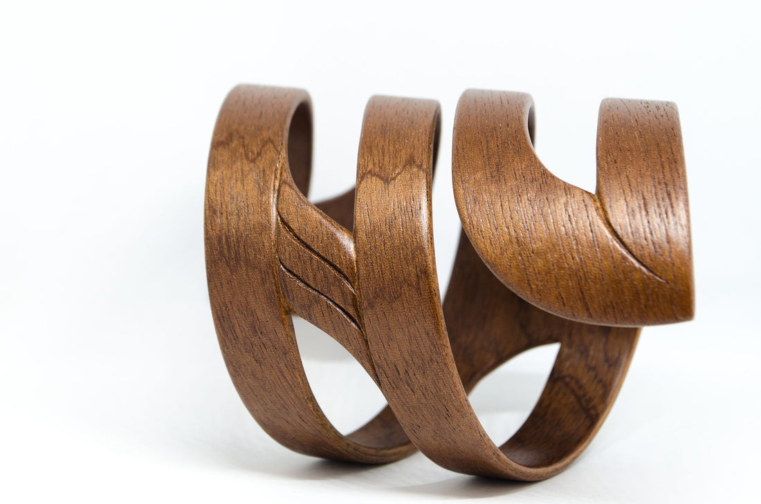 Hand Carved wooden bracelet, Natural Sapele Mahogany