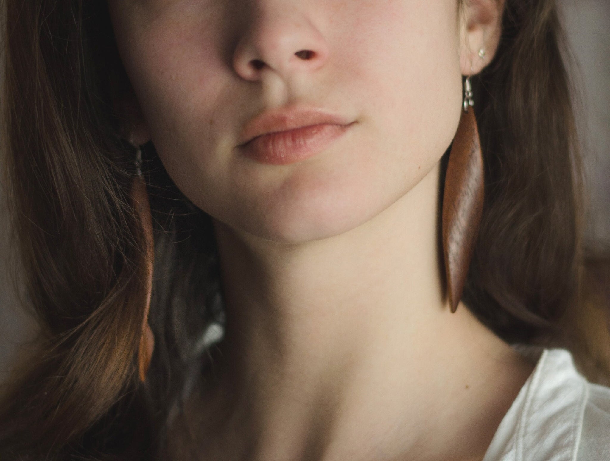 Lightweight Wooden Earrings "Twist" Natural Sapele Mahogany